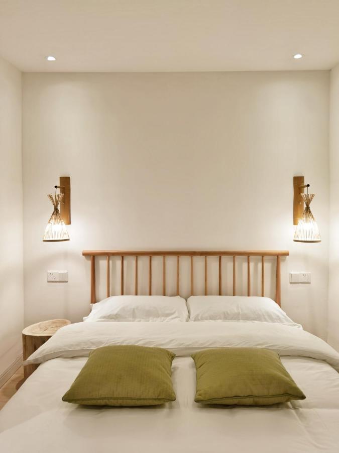 Riverside Retreat Hotel Янгшуо Екстериор снимка